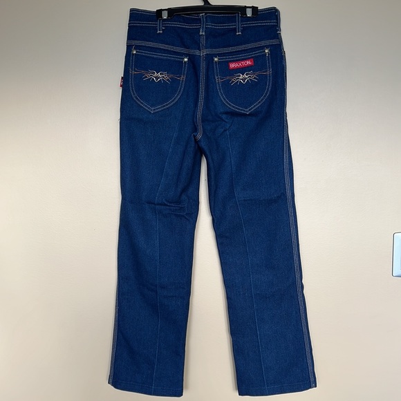 Darkwash Highrise Vintage Braxton Crop Jean - Picture 2 of 7